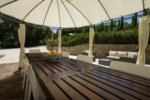 Casa Ginevra - Cottage With Private Pool in Fratte Rosa
