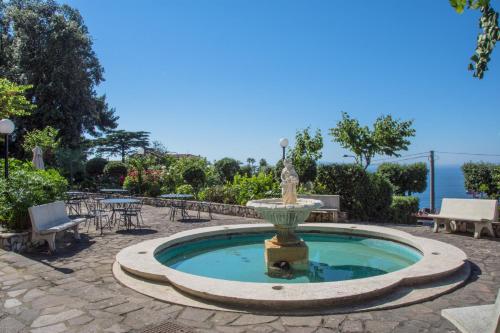 Grand Hotel Moon Valley - image 11