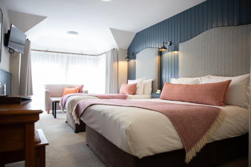 McGrory's Hotel - image 12