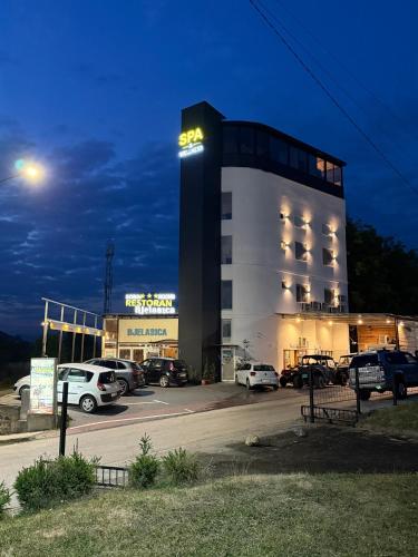 . Rooms & Spa BJELASICA