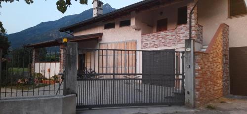 Viesnīcas āriene, La Tór Appartamenti - Pramotton (La Tor Appartamenti - Pramotton) in Donnas