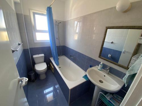 2 bedroom flat in Paphos, Paphos (photo 6)