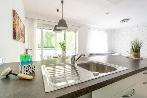 Apartment in quiet Area with Balcony and Parking, Walking distance to U1 Metro, Vídeň (fotografie 6)