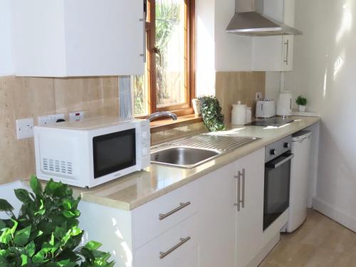 9 Mins to NEC, BHX & Resort World Apartment with FREE Parking, Birmingham (fotografie 7)