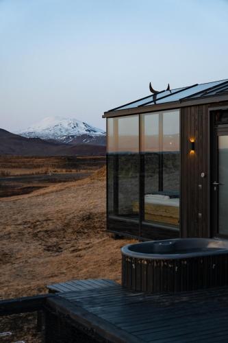 熱水浴缸, Panorama Glass Lodge SOUTH in 海拉