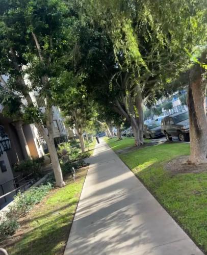 LA Koreatown Nest House - Modern, Free Parking, Pool and Sauna, No Cleaning Fee, Los Angeles (fotografie 4)