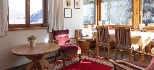 Pension Alpenheim in ซังคท์ แอนทัน แอม อาร์ลบูร์ก