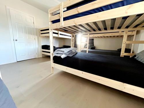 Hollywood Home near โรงละครกรีก