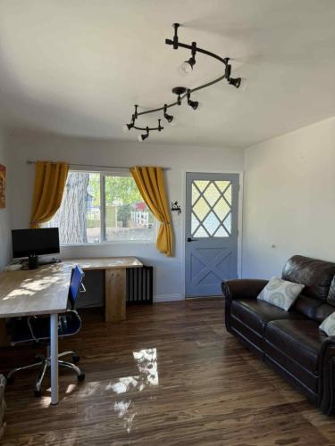 Cozy Mountain Retreat