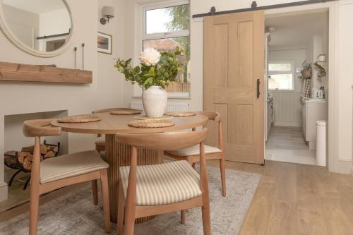 Nursery Cottage in ควอร์น