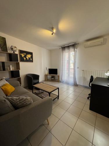 Occi Guest, Béziers