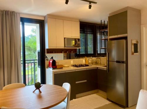 Flat 303 Impecável (Flat 303 Impecavel) in อนิตาการิบัลดี