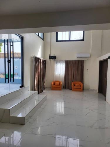 Lobby, Melias Hotel Diamniadio in Santhiaba