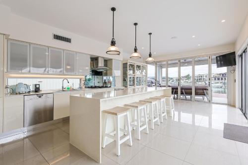 Konyha, Luxury Riverfront Home on the Gorgeous Gold Coast in Benowa