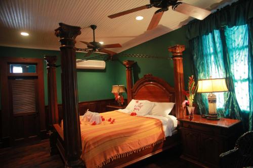 Mahogany Hall Luxury Boutique Resort