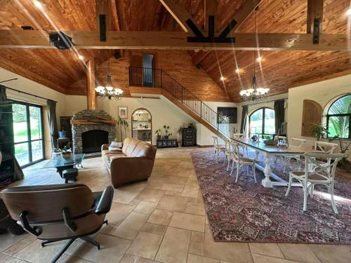 Lovely Kumeu in 庫姆