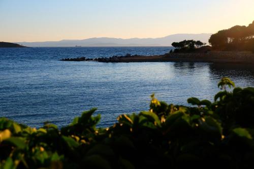  Mert Otel, Çeşme