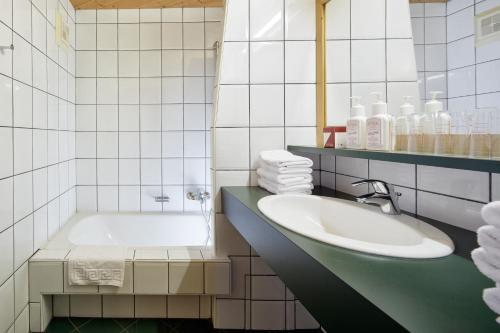 Sporthotel Kogler - image 13