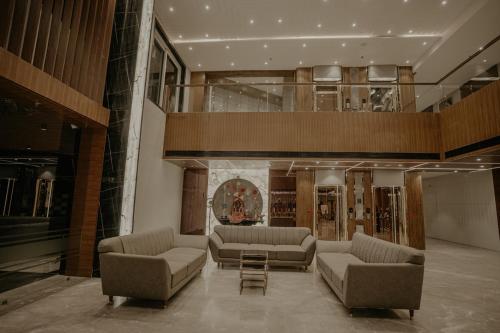 BANMALI PALACE in Balangir