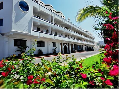 Club Cascadas de Baja in Cabo San Lucas, Mexico