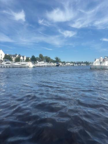 The Residence at Lough Key - Luxury by the Water in Ballyfarnon