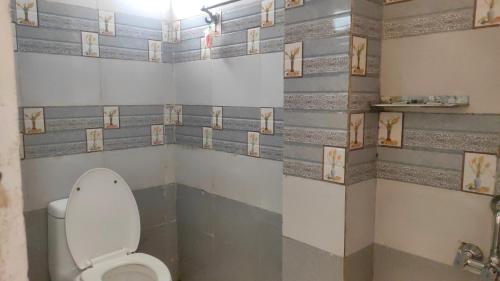 Three-Bedroom Suite image 9