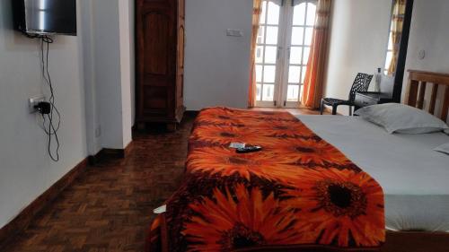 Three-Bedroom Suite image 4