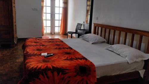 Three-Bedroom Suite image 6
