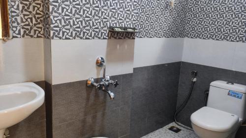 Three-Bedroom Suite image 1