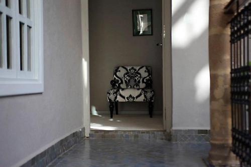 Standard Double Room image 2