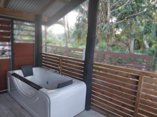 Bañera de hidromasaje, Villa 820 in Puerto del Pacífico