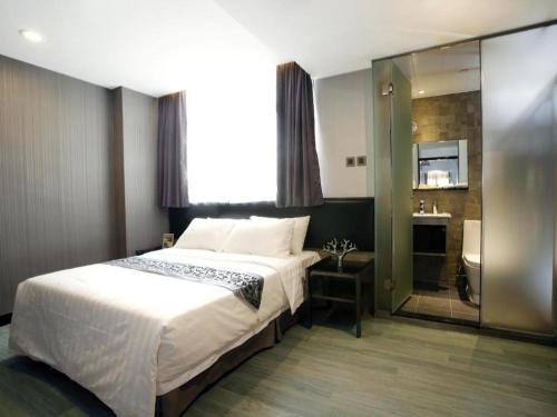 M1 North Point Hotel, Гонконг