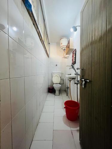 MONALISA HOSTEL – Varanasi, VA