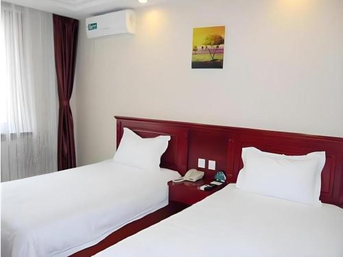 GreenTree Inn Shanxi Jinzhong JieXiu Railway Station Express Hotel