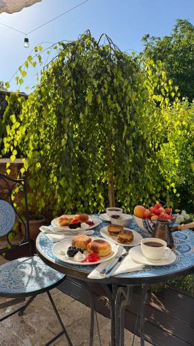Chacha B&B in Jrvezh
