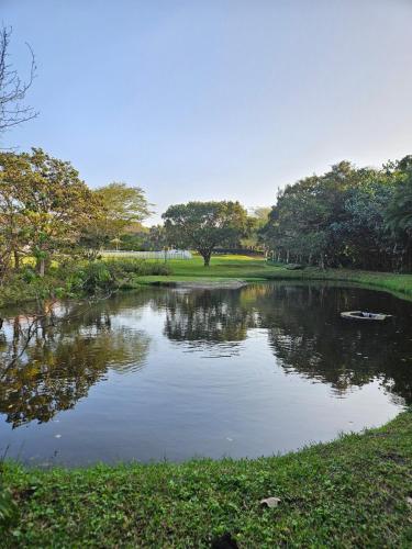 Amberley 10 Holiday home in Uvongo