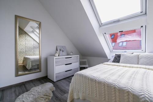 Luxury City Loft Modern and Elegant, Bratysława (zdjęcie 3)