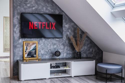 Luxury City Loft Modern and Elegant, Bratislava