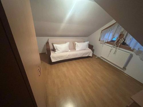 Vila Robert, Slănic-Moldova (foto 4)