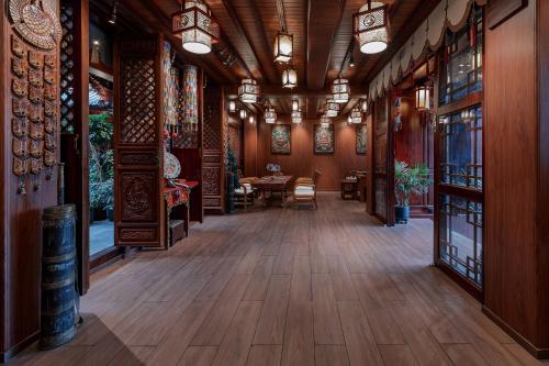 Lobby, Spirited Silky Inn in Dali