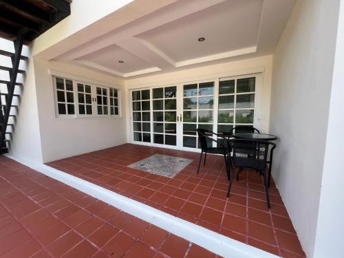 Abode Boutique Resort - Hua Hin - 편의 시설/서비스