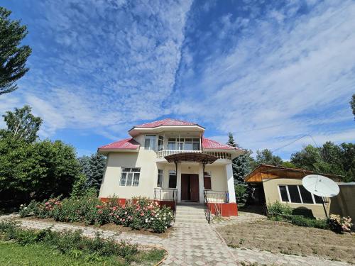 Talas guest house in Talas