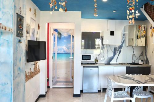 Konyha, Suite Crudi On The Sea in Varazze