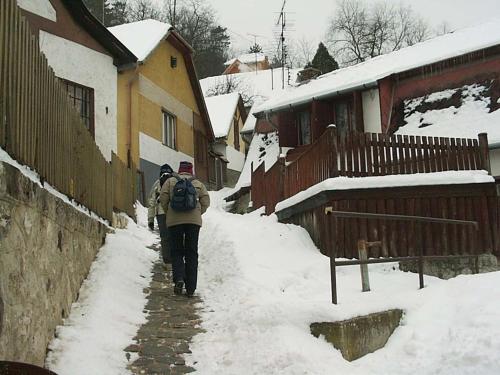 Szőnyi úti vendégház - image 8