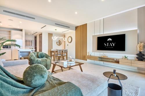 STAY BY LATINEM Luxury 2BR Holiday Home CVG 1007 Near Downtown, Dubai (photo 4)