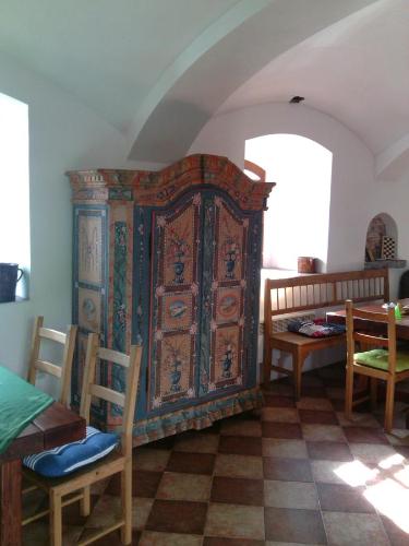 Iekārtas, Penzion Patak in Zduchovice
