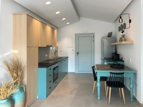 virtuve, Aura Suites in Lipsi