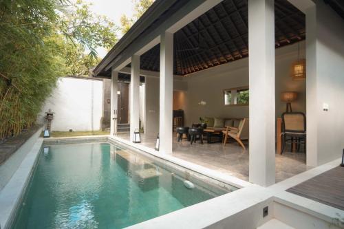 Bamboo One-Bedroom Villa with Private Pool image 3