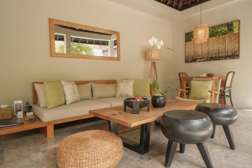 Bamboo One-Bedroom Villa with Private Pool image 2