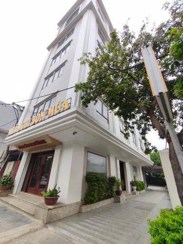 Bốn Mùa Hotel - 숙소 외관
